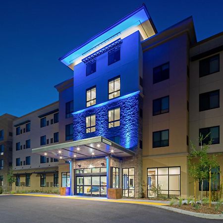 Holiday Inn Express & Suites - Valencia - Santa Clarita By Ihg Exterior photo