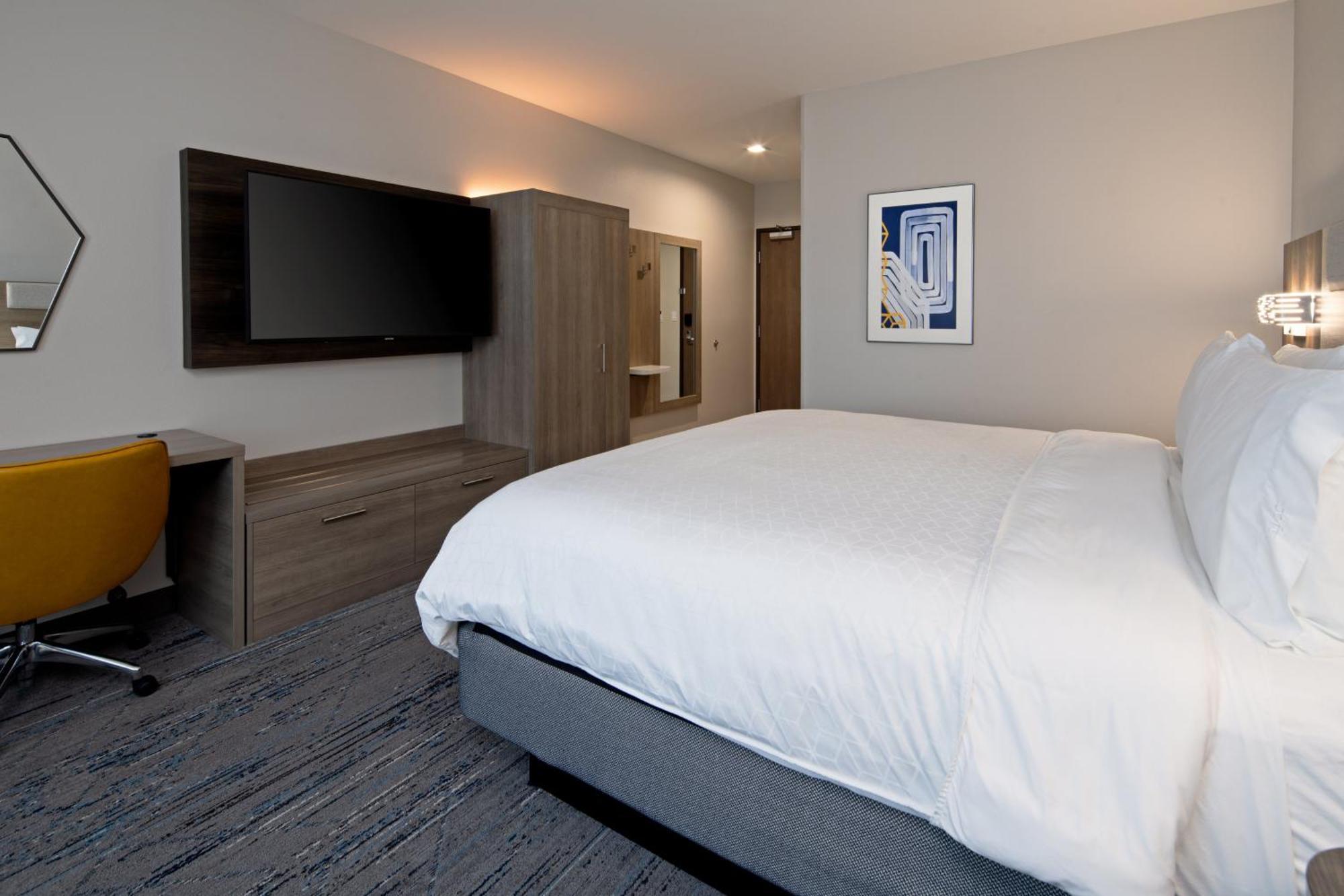 Holiday Inn Express & Suites - Valencia - Santa Clarita By Ihg Exterior photo